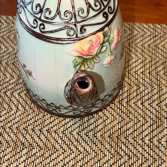 Fitz and Floyd Vintage Floral Teapot with Bird Design - Picture 8 of 14